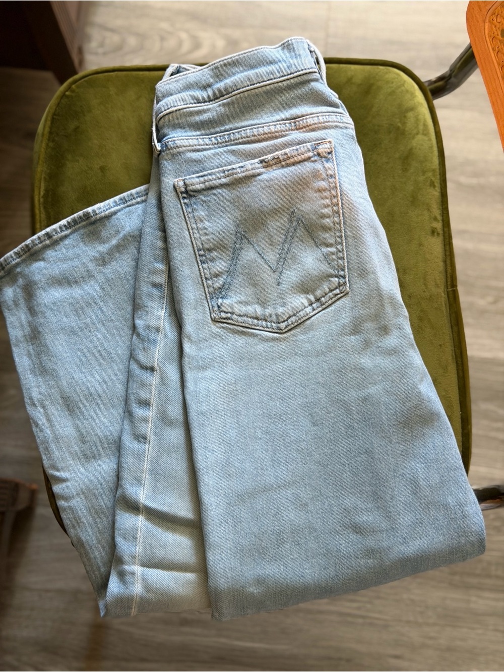 MOTHER The Rambler Ankle Fray Light Blue Jeans